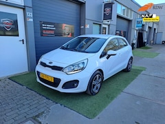 Kia Rio - 1.2 CVVT Comfort Pack Wit 2012 5DRS Airco LED NAP