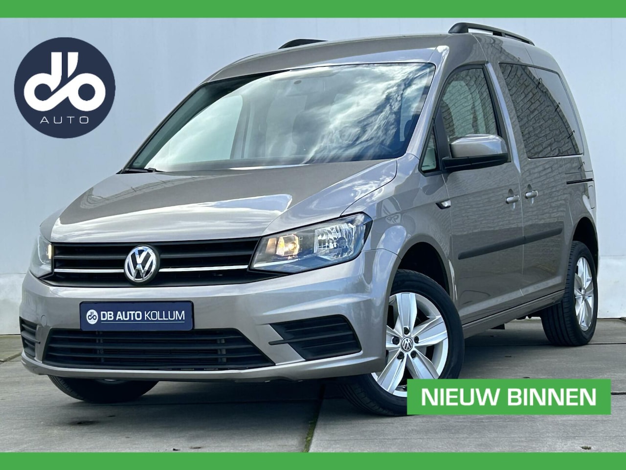 Volkswagen Caddy - Combi 1.4 TSI 130pk DSG AUTOMAAT 5 PERS. I TREKHAAK I AIRCO I CRUISE I KEURIG NETTE STAAT - AutoWereld.nl