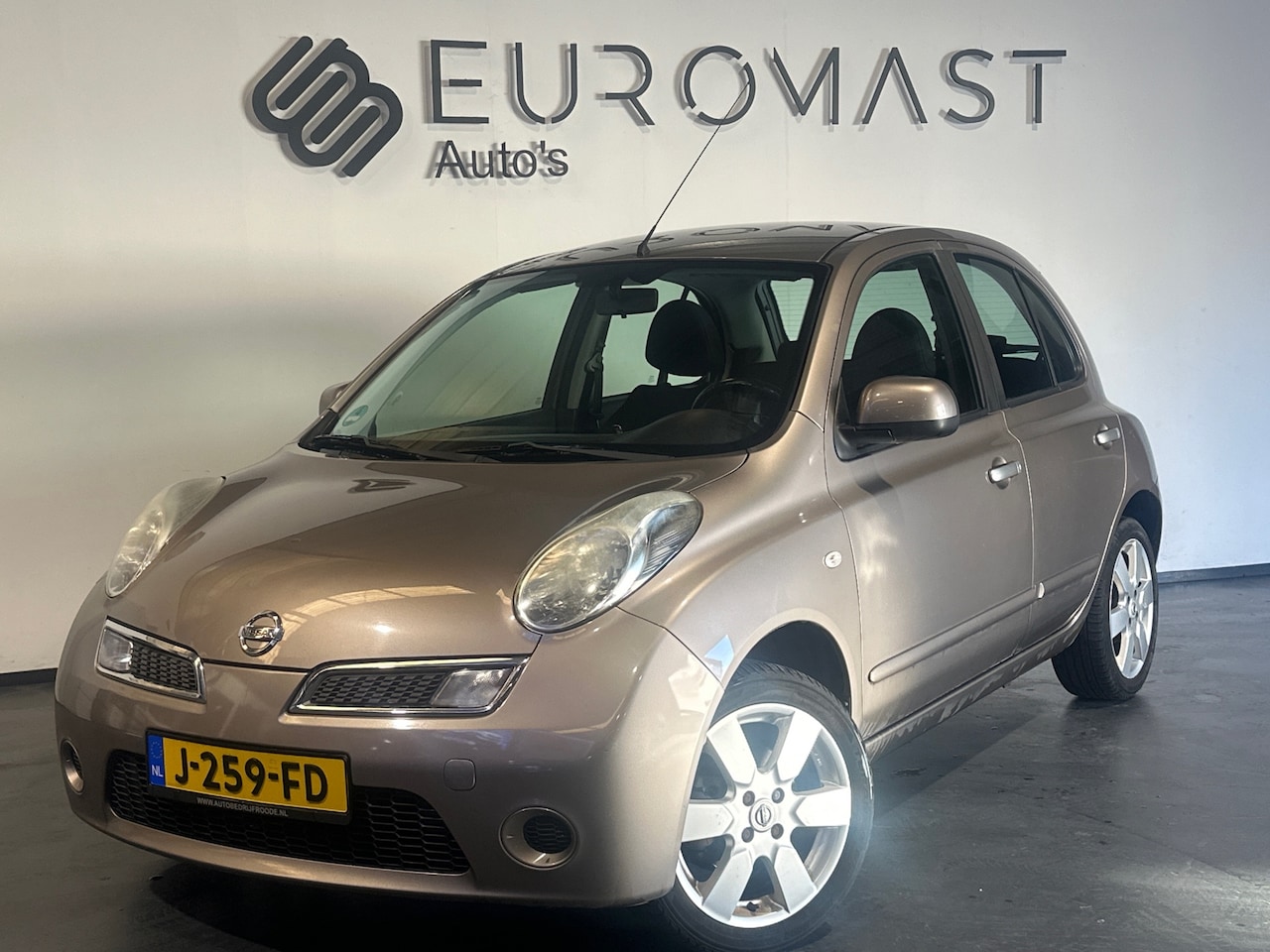 Nissan Micra - 1.2 Mix Airco - Nieuw Apk - 5drs - LMV - AutoWereld.nl