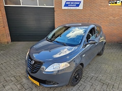 Lancia Y(psilon) - Ypsilon 0.9 TwinAir Elefantino Plus 2014