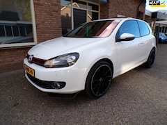 Volkswagen Golf - 1.4 TSI Highline Automaat / Navi / Schuifdak