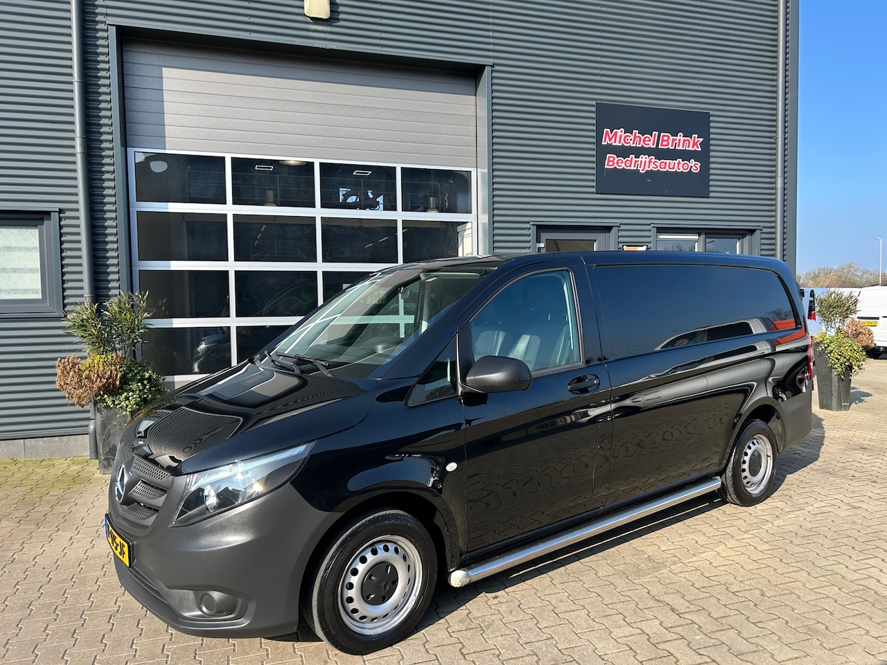 Mercedes-Benz Vito - 111 CDI Lang Airco Leer - AutoWereld.nl