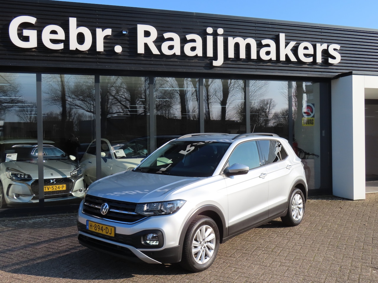 Volkswagen T-Cross - 1.0 TSI 115pk Life *ACC*Apple Carplay*Trekhaak* - AutoWereld.nl