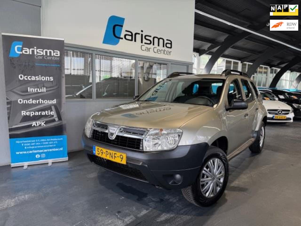 Dacia Duster - 1.6 Ambiance 2wd Dealer Onderhouden|Trerkhaak - AutoWereld.nl