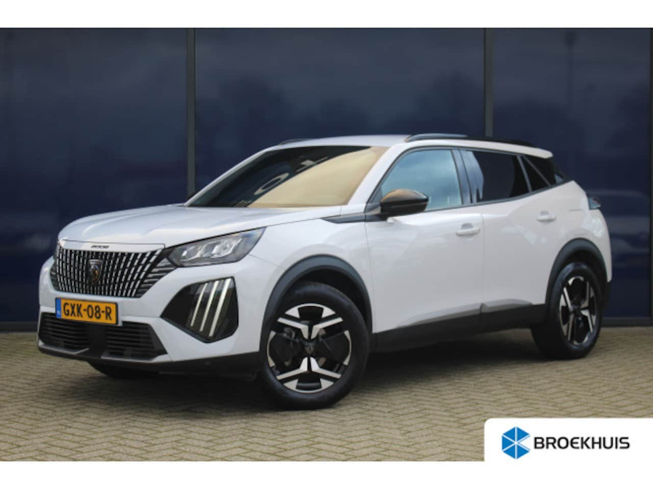 Peugeot 2008 - 1.2 130 Allure Peugeot 2008 1.2 130 Allure | CarPlay | 17" LMV | LED | Leder/Stof | Cruise - AutoWereld.nl