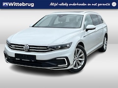 Volkswagen Passat Variant - 1.4 TSI PHEV 218pk GTE DSG Automaat Panoramadak / Navigatie / LED-Matrix / Headup Display