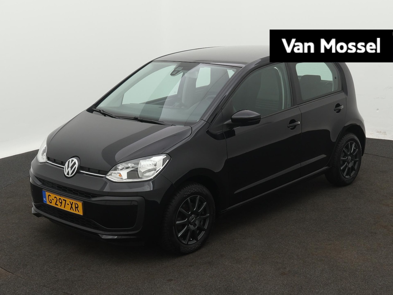 Volkswagen Up! - 1.0 BMT move up! 60 PK | Airco | Bluetooth | DAB+ | Telefoonhouder | Elektrische ramen | L - AutoWereld.nl