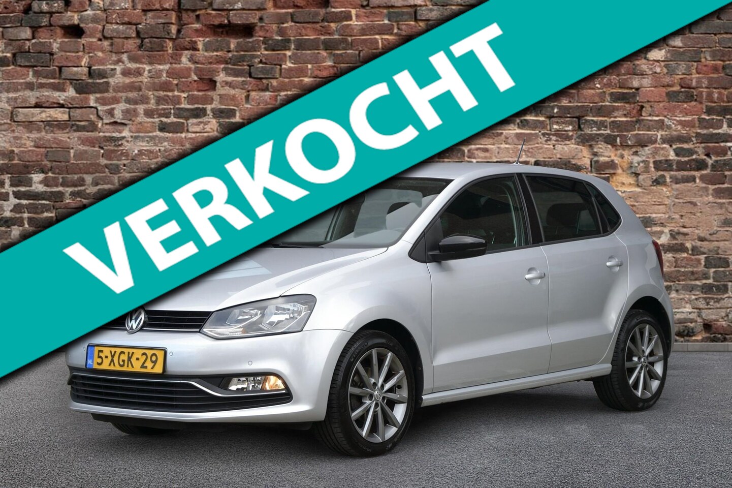 Volkswagen Polo - 1.2 TSI First Edition 5 deurs | Navi | Cruise - AutoWereld.nl