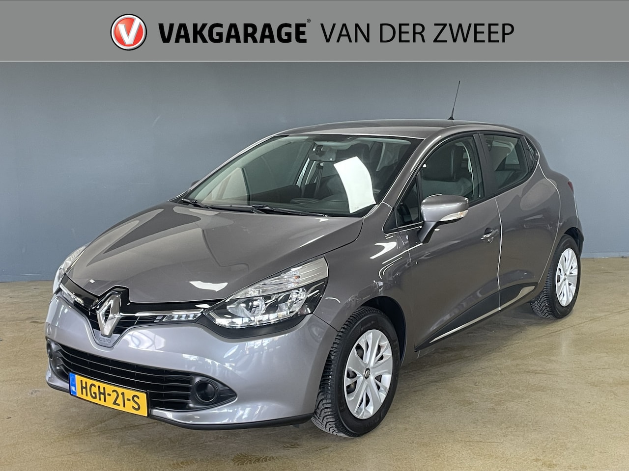 Renault Clio - 1.2 Collection | Navi | Cruise | Airco - AutoWereld.nl