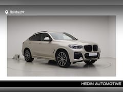 BMW X4 - xDrive20i M-Sport | 19 inch | Camera | Trekhaak | Active Cruise Control