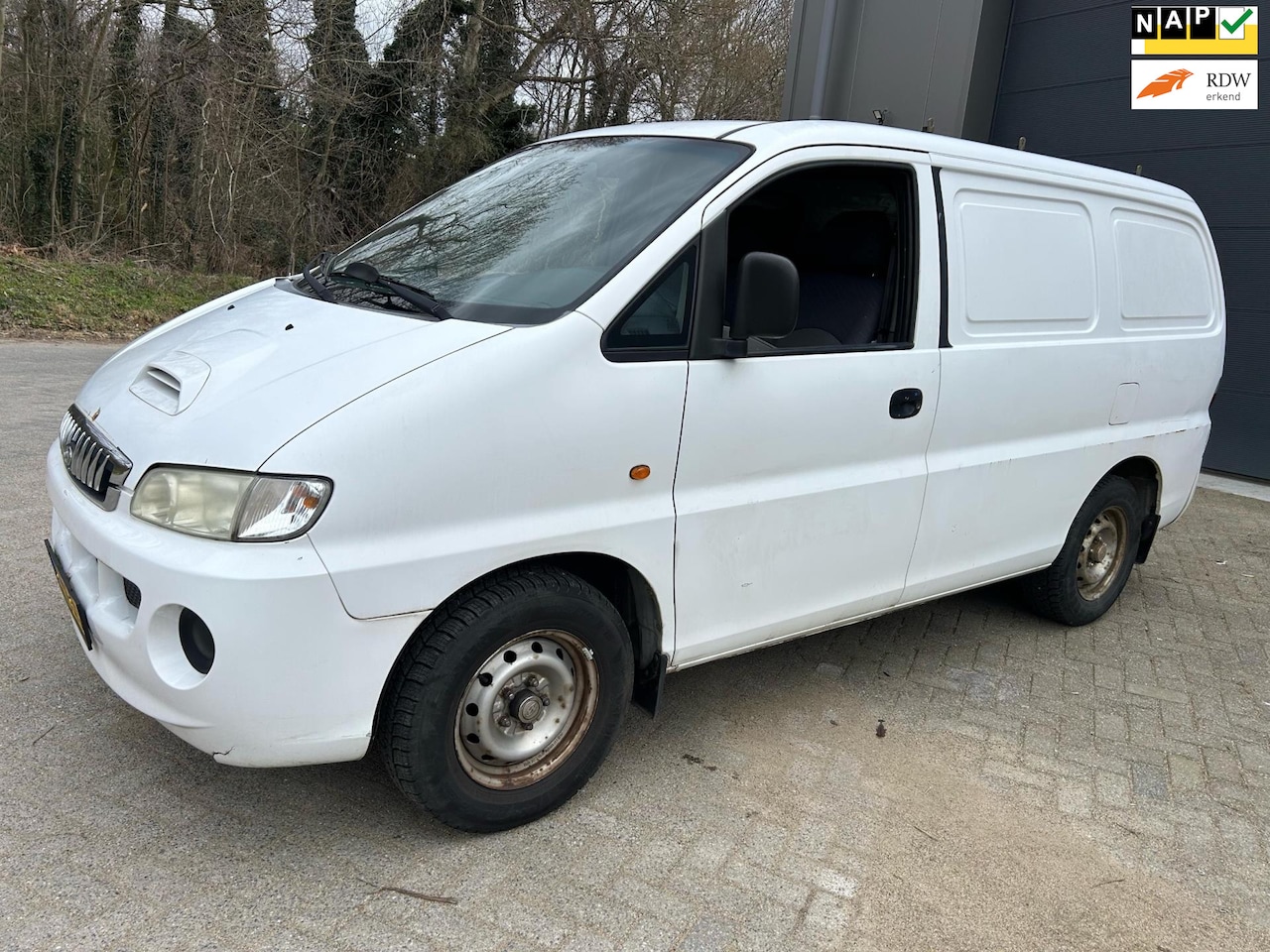 Hyundai H 200 - 2.5 TCI 2.5 TCI - AutoWereld.nl