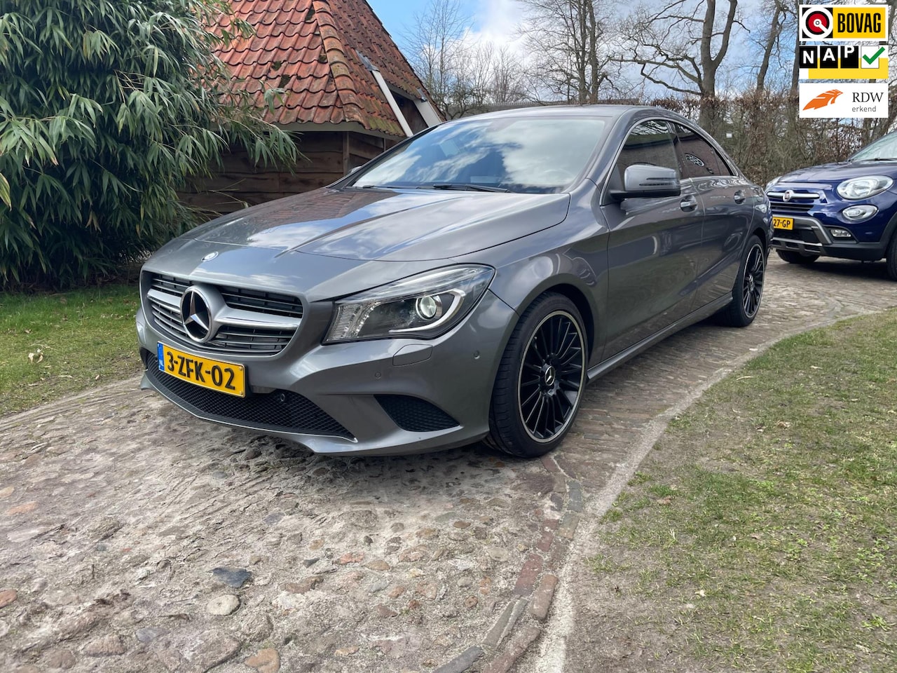 Mercedes-Benz CLA-Klasse - 180 BlueEFF. Lease Edition-Navi-NL auto-1/2 leer-18" LMV- - AutoWereld.nl