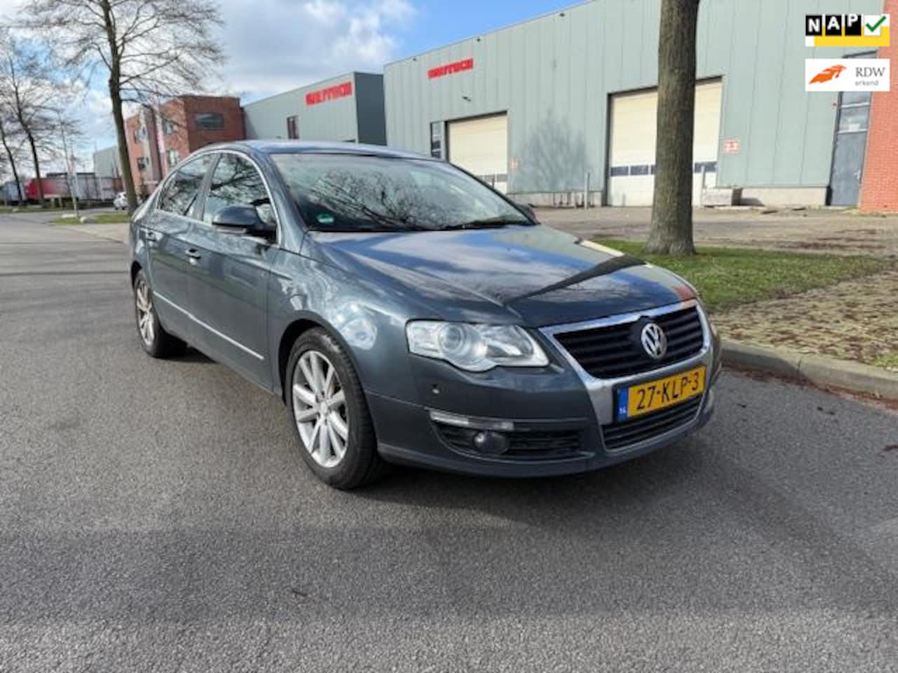 Volkswagen Passat - 1.8 TFSI Comfortline 1.8 TFSI Comfortline nieuwe apk - AutoWereld.nl