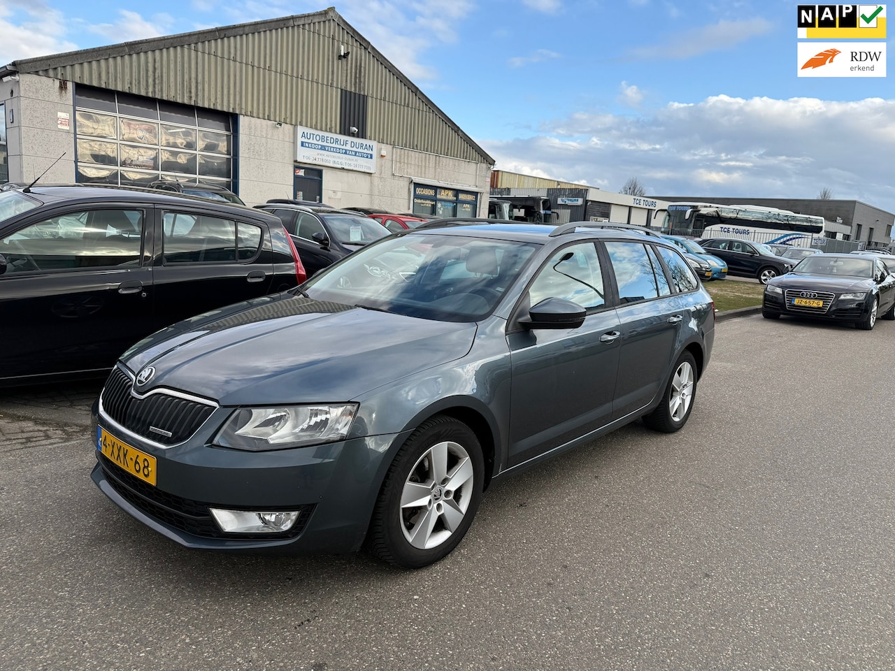 Skoda Octavia Combi - 1.6 TDI Greenline Businessline Clima Bj:2014 NAP! - AutoWereld.nl