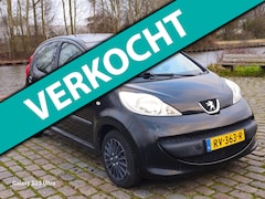 Peugeot 107 - 1.0-12V XR 1e eigenaar lage km airco cv op afs elektrische ramen