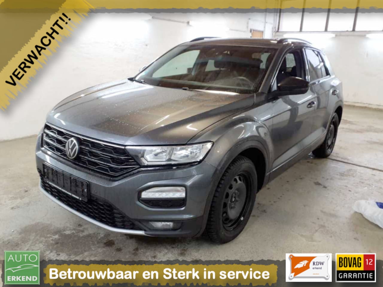 Volkswagen T-Roc - 1.5 TSI Sport virtual CP / Achteruitrijcamera / - AutoWereld.nl