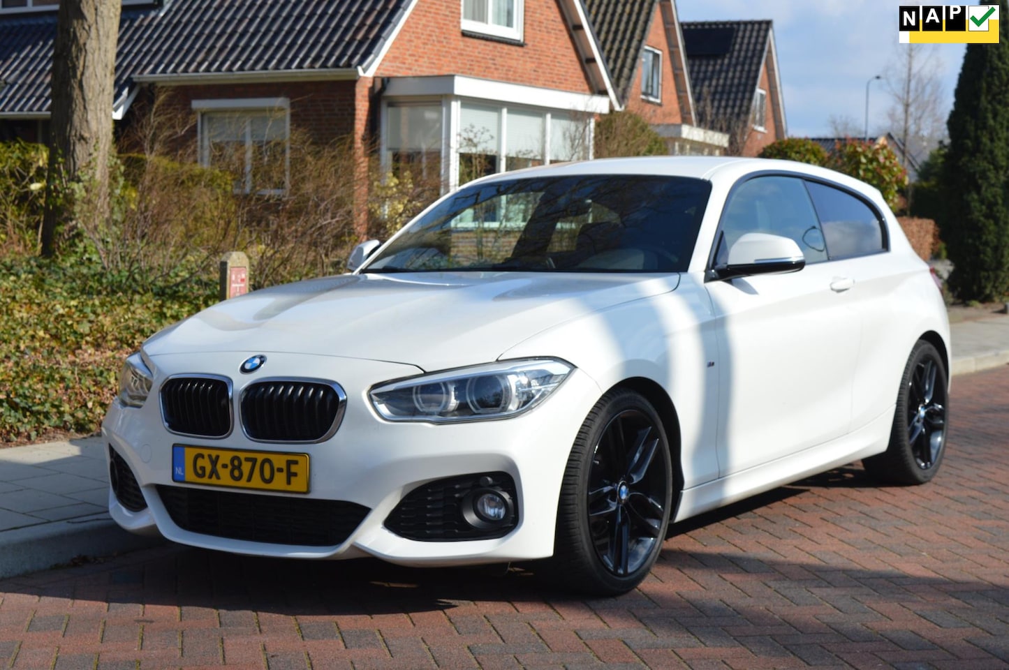 BMW 1-serie - 116i M Sport Edition Org NL/NAP - AutoWereld.nl