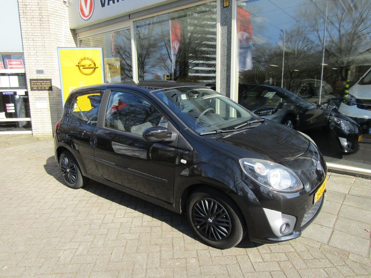 Renault Twingo - 1.2 16V ELEK. RAMEN AIRCO - AutoWereld.nl