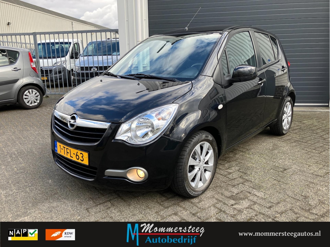 Opel Agila - 1.0i Berlin 1e Eig 49000 Km Carplay Airco - AutoWereld.nl