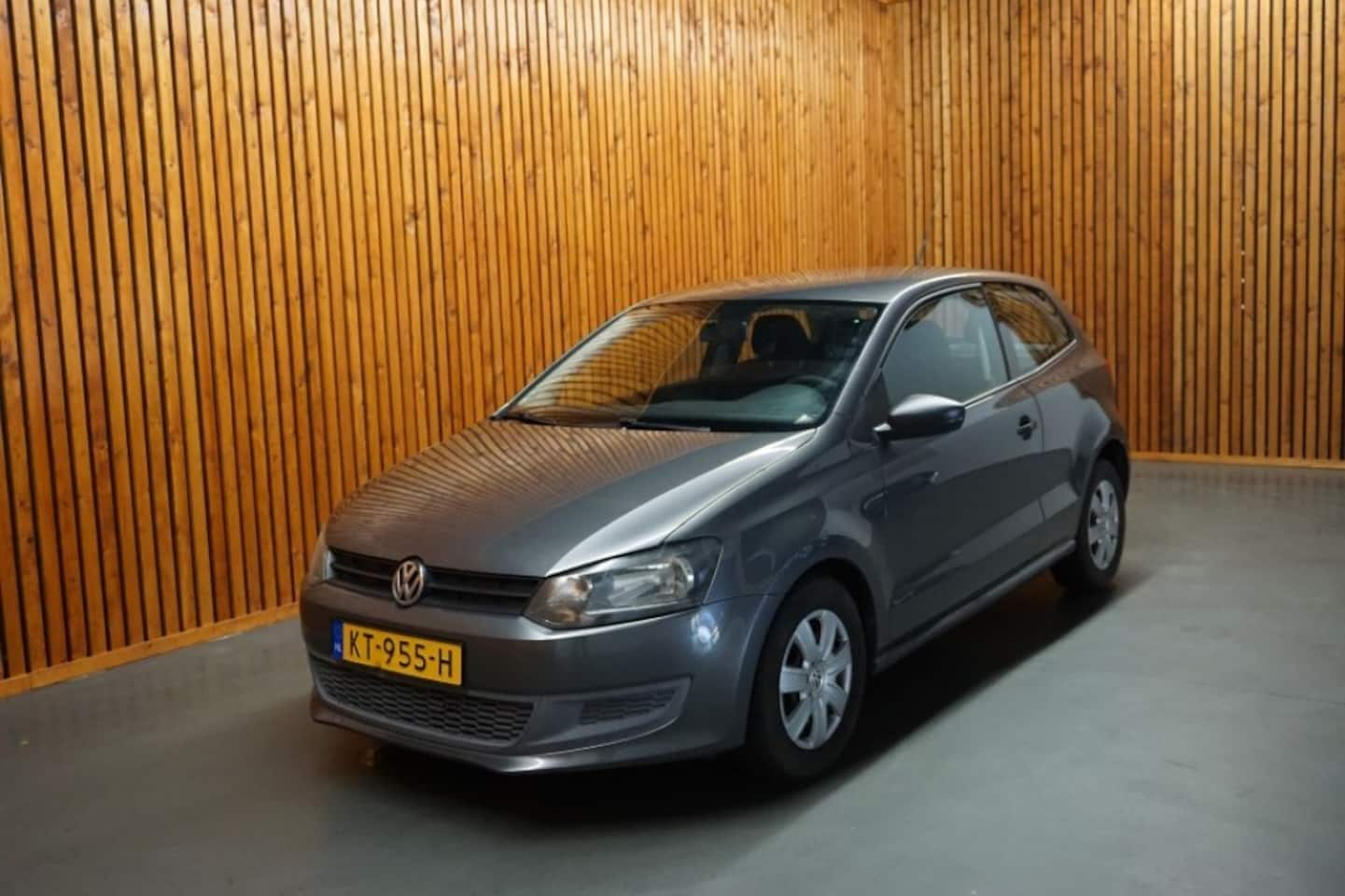 Volkswagen Polo - 1.2 EASYLINE/ AUDIO/ AIRCO / APK TOT 11-2025 - AutoWereld.nl