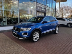 Volkswagen T-Roc - 1.5 TSI Sport / 18 Inch / Full Led / Virtual cockpit / Zwenkbare trekhaak / 150PK