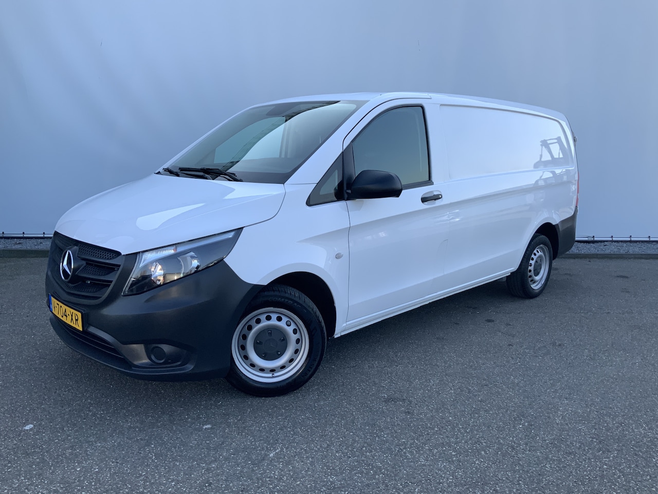 Mercedes-Benz Vito - 114 CDI Lang L2 Airco Camera Trekhaak 2000 kg Euro 6 - AutoWereld.nl