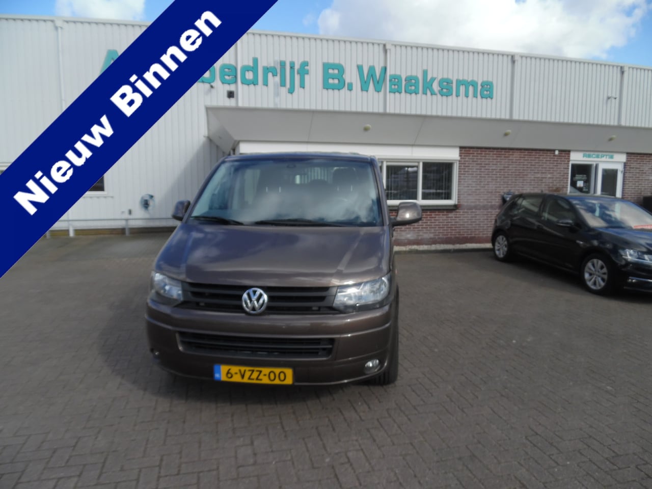 Volkswagen Transporter - 2.0 TDI L2H1 DC Comfortline 2.0 TDI L2H1 DC Comfortline - AutoWereld.nl