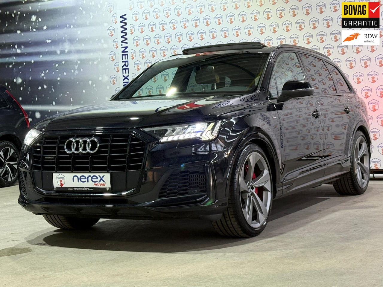 Audi Q7 - 60 TFSI e quattro Pro Line S Competition | Pano | 22 Inch | Trekhaak - AutoWereld.nl