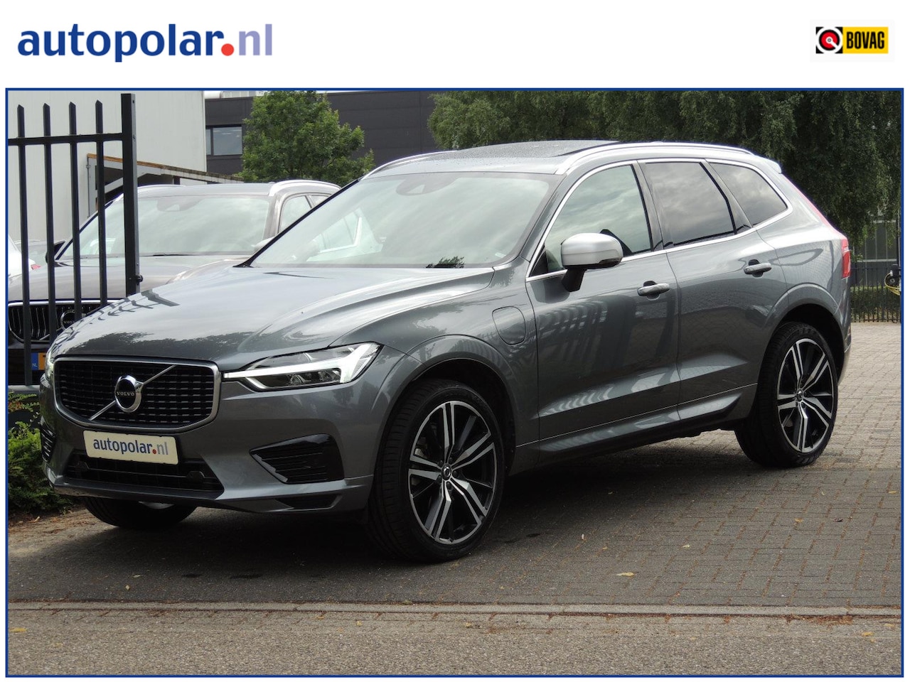 Volvo XC60 - 2.0 T8 Twin Engine AWD R-Design 2.0 T8 Twin Engine AWD R-Design - AutoWereld.nl