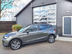 Seat Arona - 1.0 TSI Style 1e Eig. BTW-Auto Full-map Navigatie, Apple Carplay / Android Auto, Climate-C