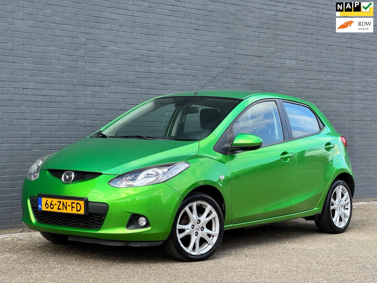 Mazda 2 - 1.3hp S-VT Executive/STOELVERW/TREKHAAK/AIRCO/TOPSTAAT - AutoWereld.nl