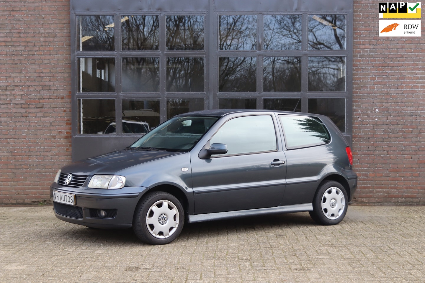 Volkswagen Polo - 1.4-16V Trendline Airco-Nieuwe APK - AutoWereld.nl