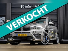 BMW X5 - M 4.4 V8T XDRIVE 575 PK AKRAPOVIC/PANO/TREKHAAK/STANDKACHEL/KEYLESS/FULL