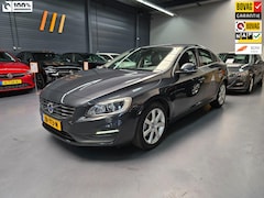 Volvo S60 - 2.0 T5 Summum LED LEDER STOEL VERWARMING NAP NL AUTO