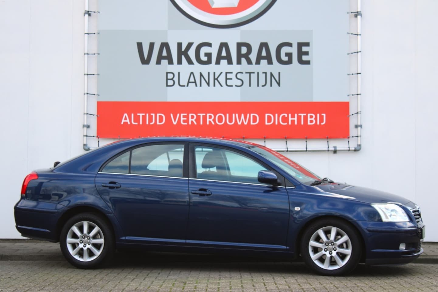 Toyota Avensis - 1.8 VVTi Linea Luna 1.8 VVTi Linea Luna - AutoWereld.nl