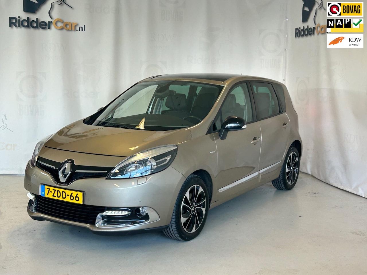 Renault Grand Scénic - 2.0 Bose|AUTOMAAT|1E EIG|NAP|PARK SENS|CRUISE|AIRCO| - AutoWereld.nl