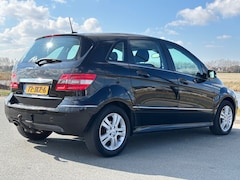 Mercedes-Benz B-klasse - | B 170 | AUTOMAAT | TREKHAAK | NAVIGATIE | CRUISE CONTROL |