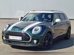 MINI Clubman - Cooper 1.5 | Britisch Racing Green | Pano | Leer | Stoelverwarming | Navi | Xenon | Dealer