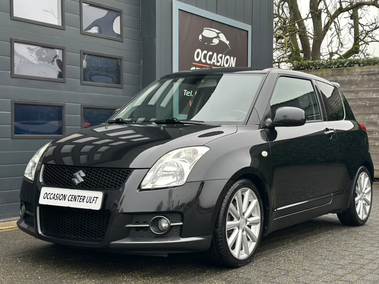 Suzuki Swift - 1.6 SPORT / ECC / NAVIGATIE / KEYLESS GO ... - AutoWereld.nl