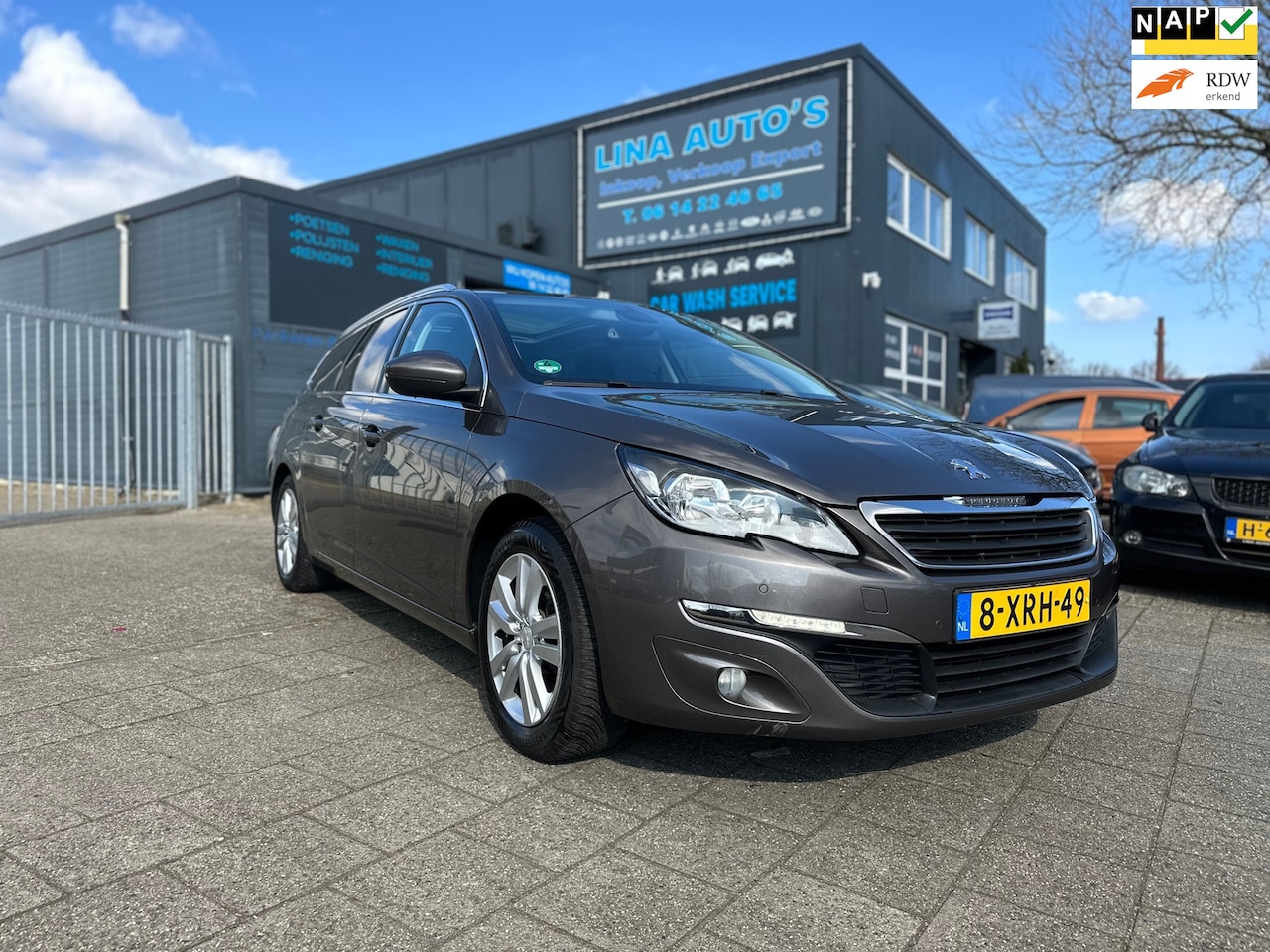 Peugeot 308 SW - 1.2 e-THP Blue Lease Executive 1.2 e-THP Blue Lease Executive - AutoWereld.nl