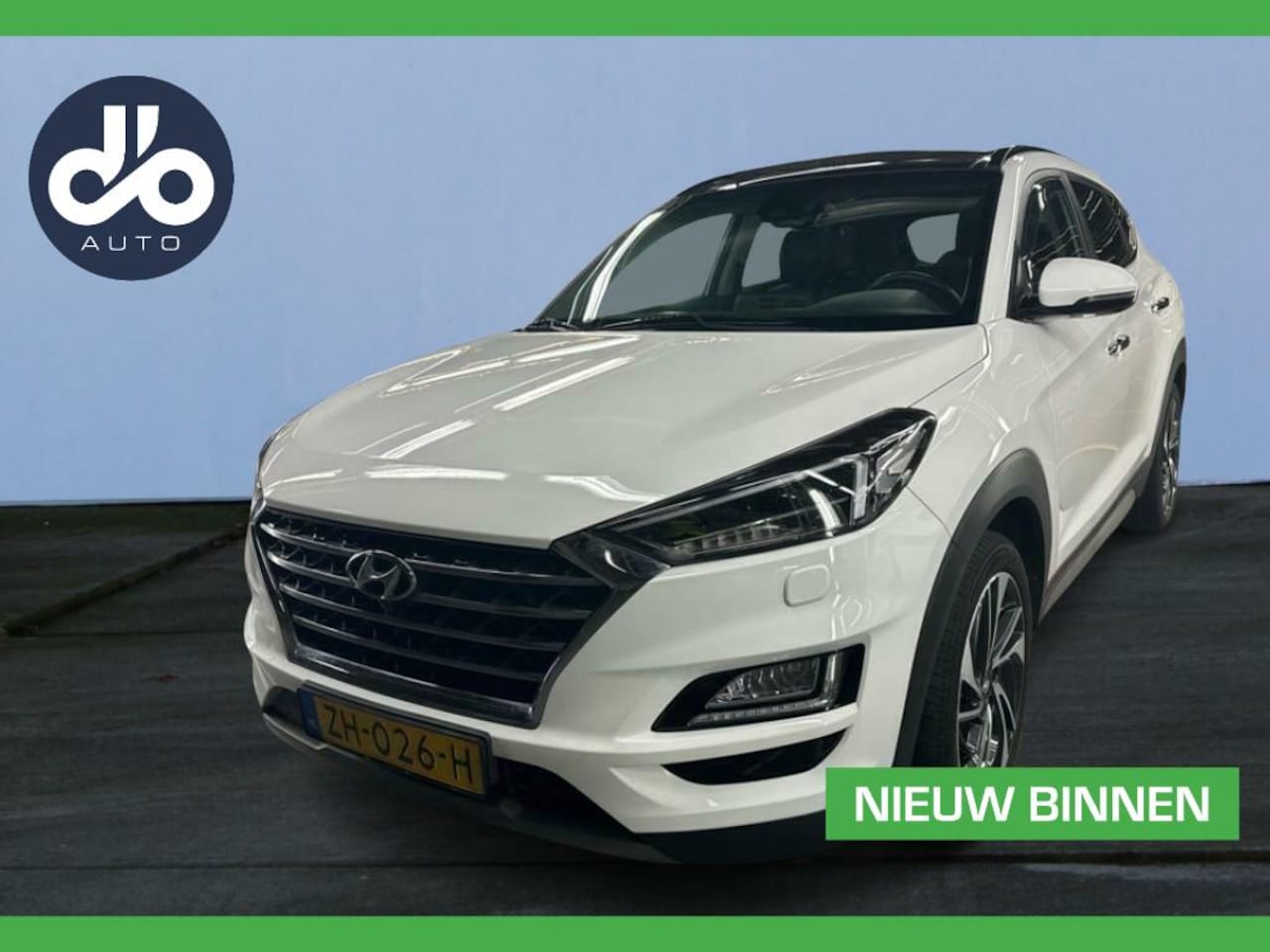 Hyundai Tucson - 1.6 CRDi 136 pk Premium PANO DAK I FULL LED I LEER I NAVI + CAMERA - AutoWereld.nl