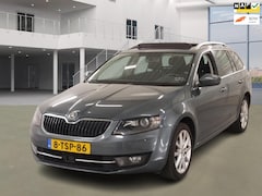 Skoda Octavia Combi - 1.2 TSI Greentech Elegance Businessline // NL PRIJS 6199