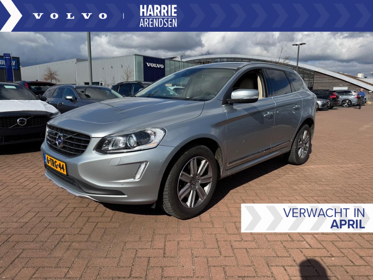 Volvo XC60 - 2.4 D5 AWD Summum - AutoWereld.nl