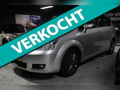 Toyota Verso - 1.8 VVT-i Sol / nieuwe apk / rijdt en schakelt goed