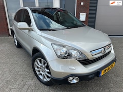 Honda CR-V - 2.0i Executive / Leder / Pano / PDC / AUT / NAP