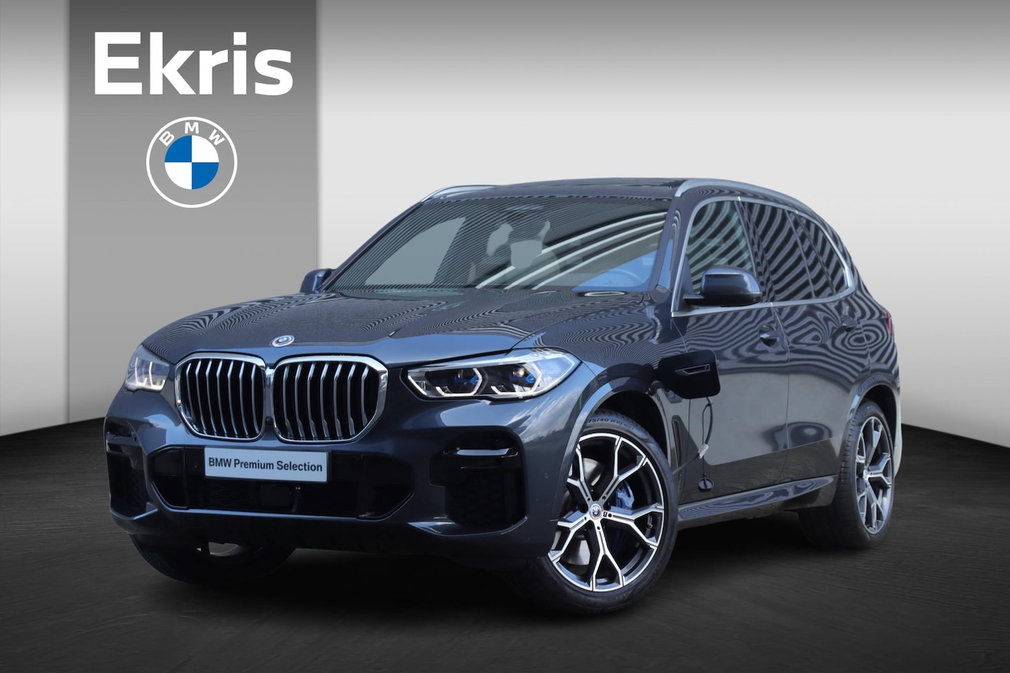 BMW X5 - xDrive45e | High Executive | M Sportpakket | Panodak | Head-Up | Trekhaak | Driving Assist - AutoWereld.nl