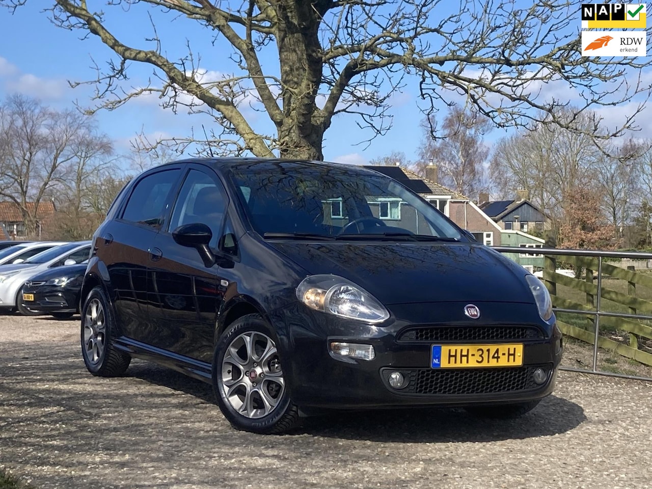 Fiat Punto Evo - 1.3 M-Jet Lounge | NAP | Clima + Cruise nu €5.975,-!! - AutoWereld.nl