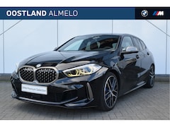 BMW 1-serie - M135i xDrive High Executive M Sport Automaat / Sportstoelen / Stoelverwarming / Live Cockp