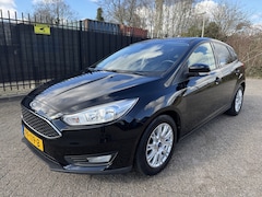 Ford Focus - 1.0 Titanium Clima/Cruise/Navi/PDC