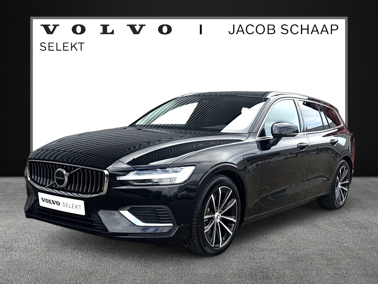 Volvo V60 - T6 Plug-in hybrid AWD Essential Bright / BLIS / Adapt. Cruise control / Camera / Achterban - AutoWereld.nl